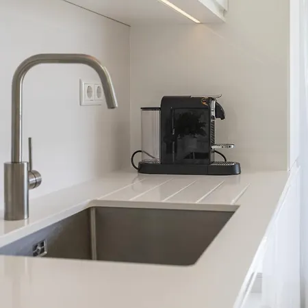 Hopstays - Lagoas - Salgados Апартаменти *