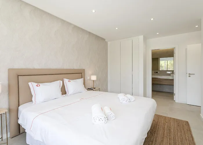 Hopstays - Lagoas - Salgados * אלבופיירה